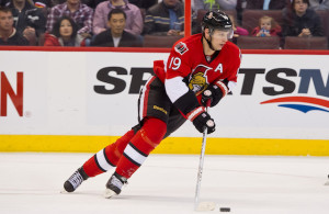 NHL: New York Islanders at Ottawa Senators