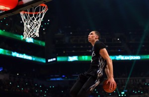 zach-lavine-wins-the-dunk-contest-1103204-TwoByOne
